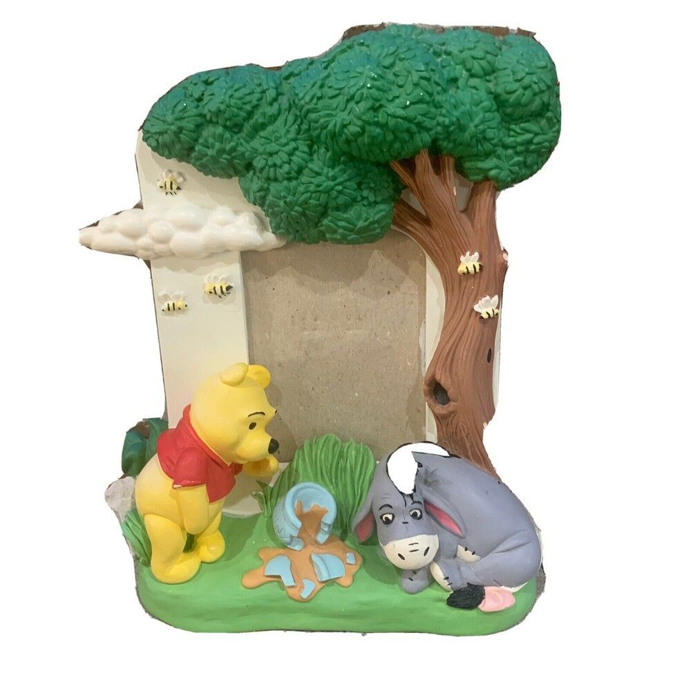 Winnie the Pooh Figurine Eeyore Bees Hunny Pot Trees 3X5 Picture Frame Disney